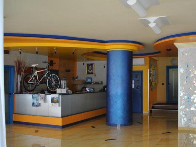 Hotel Senior Κατόλικα Εξωτερικό φωτογραφία