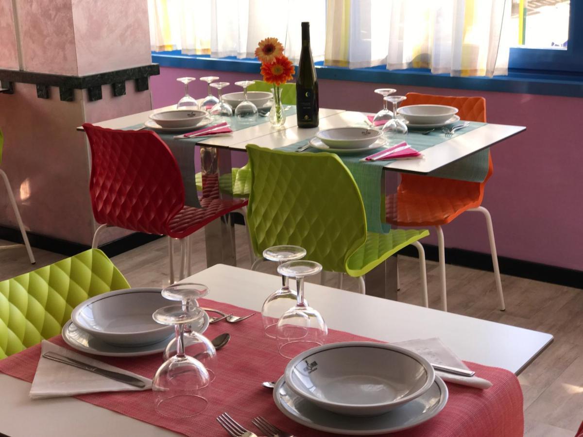 Hotel Senior Κατόλικα Εξωτερικό φωτογραφία